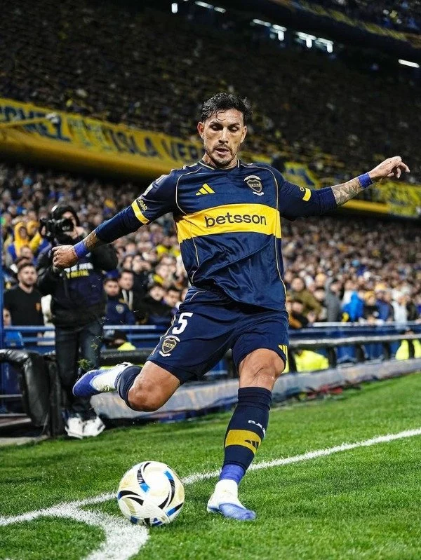 Leandro Paredes Kembali Bermain untuk Boca Juniors Setelah Kontroversi di Piala Dunia