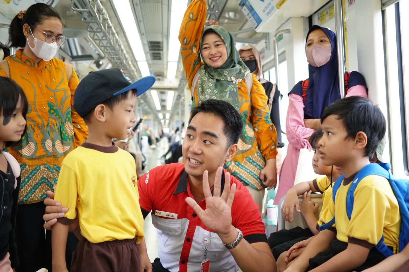 LRT Jabodebek: Ruang Belajar bagi Anak Penyandang Disabilitas