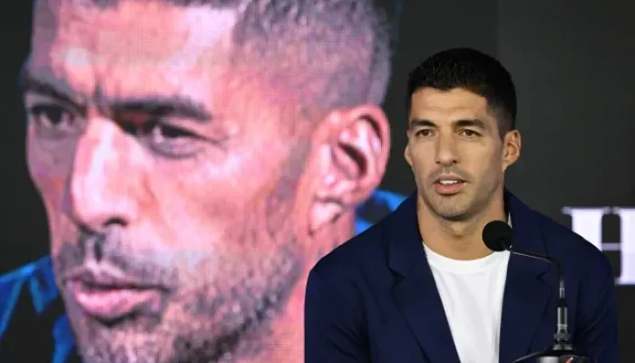 Luis Suárez, Dari Sepak Bola Hingga Kontroversi: Melihat Lebih Dekat pada Karir dan Kehidupan Sang Pemain