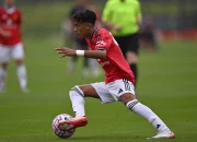 Man United Siap Tantang Leeds, Sementara JJ Gabriel Dihadapkan pada Ban