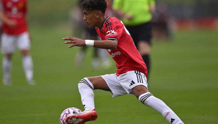 Man United Siap Tantang Leeds, Sementara JJ Gabriel Dihadapkan pada Ban