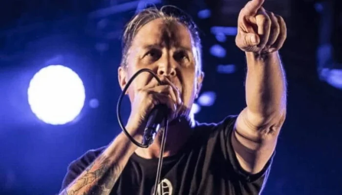 Mengenal Lou Koller: Vokalis Sick of It All yang Meninggal Dunia