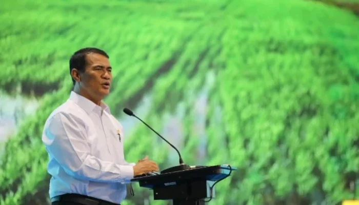 Mentan Amran Sulaiman: Pemerintah Siapkan Strategi untuk Mencegah Kekeringan dan Mengembangkan Pertanian