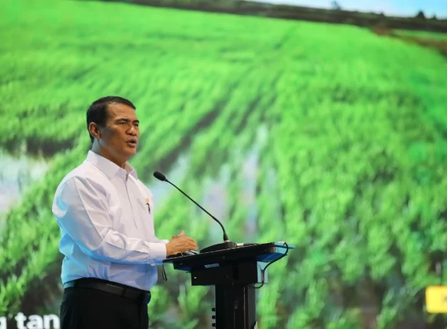 Mentan Amran Sulaiman: Pemerintah Siapkan Strategi untuk Mencegah Kekeringan dan Mengembangkan Pertanian