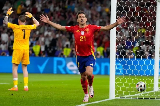 Mikel Oyarzabal Bawa Spanyol Unggul Atas Perancis di Semifinal Piala Dunia