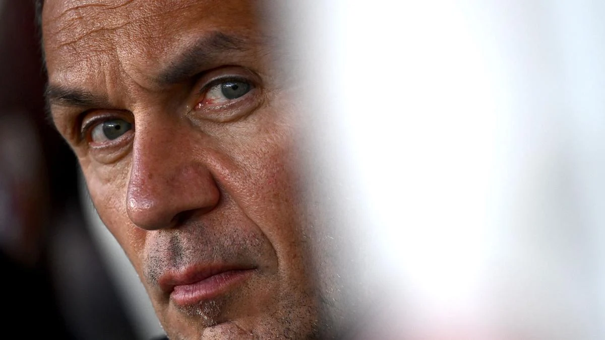 Paolo Maldini Kembali ke Timnas Italia dengan Misi Besar