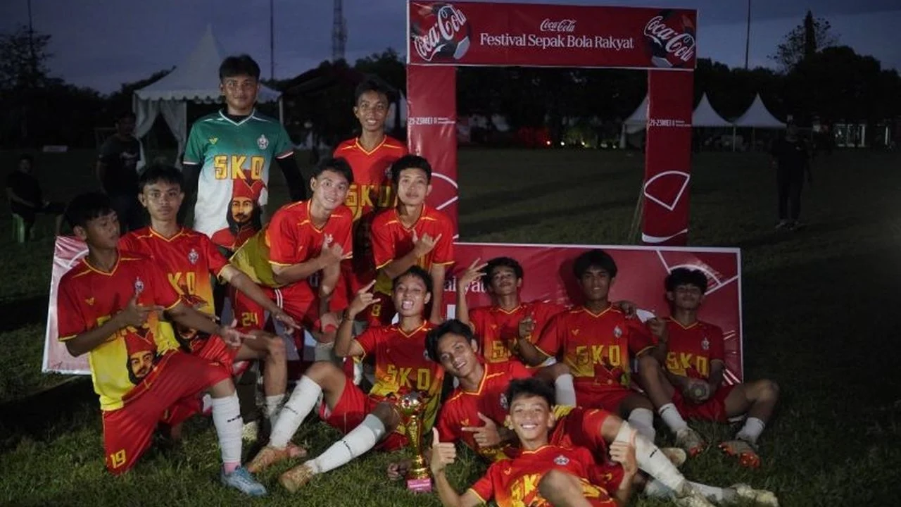 Parade dan Pertandingan Global: Dari Pesta Rakyat Hingga Kompetisi Sepak Bola Dunia