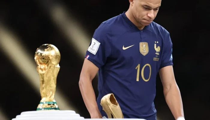 Piala Dunia 2022: Kylian Mbappe Raih Sepatu Emas, Argentina Kalahkan Spanyol di Final