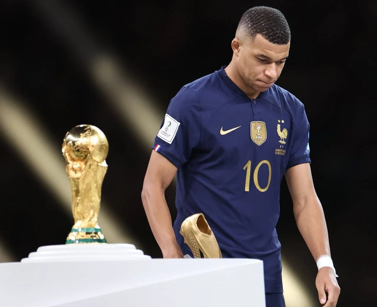 Piala Dunia 2022: Kylian Mbappe Raih Sepatu Emas, Argentina Kalahkan Spanyol di Final