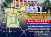Polisi Lalu Lintas Mengalihkan Arus Lalu Lintas untuk Pelantikan Perwira Remaja TNI-Polri