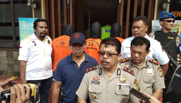 Polisi Ungkap Kasus Korupsi dan Pengeroyokan di Jakarta dan Jogja