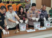 Polres Bangka Barat Tangkap Dua Pengedar Sabu, Total Barang Bukti 341 Gram Bernilai Rp350 Juta
