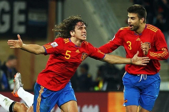 Puyol, Bek Tengah Legendaris Spanyol yang Pernah Cetak Gol di Piala Dunia