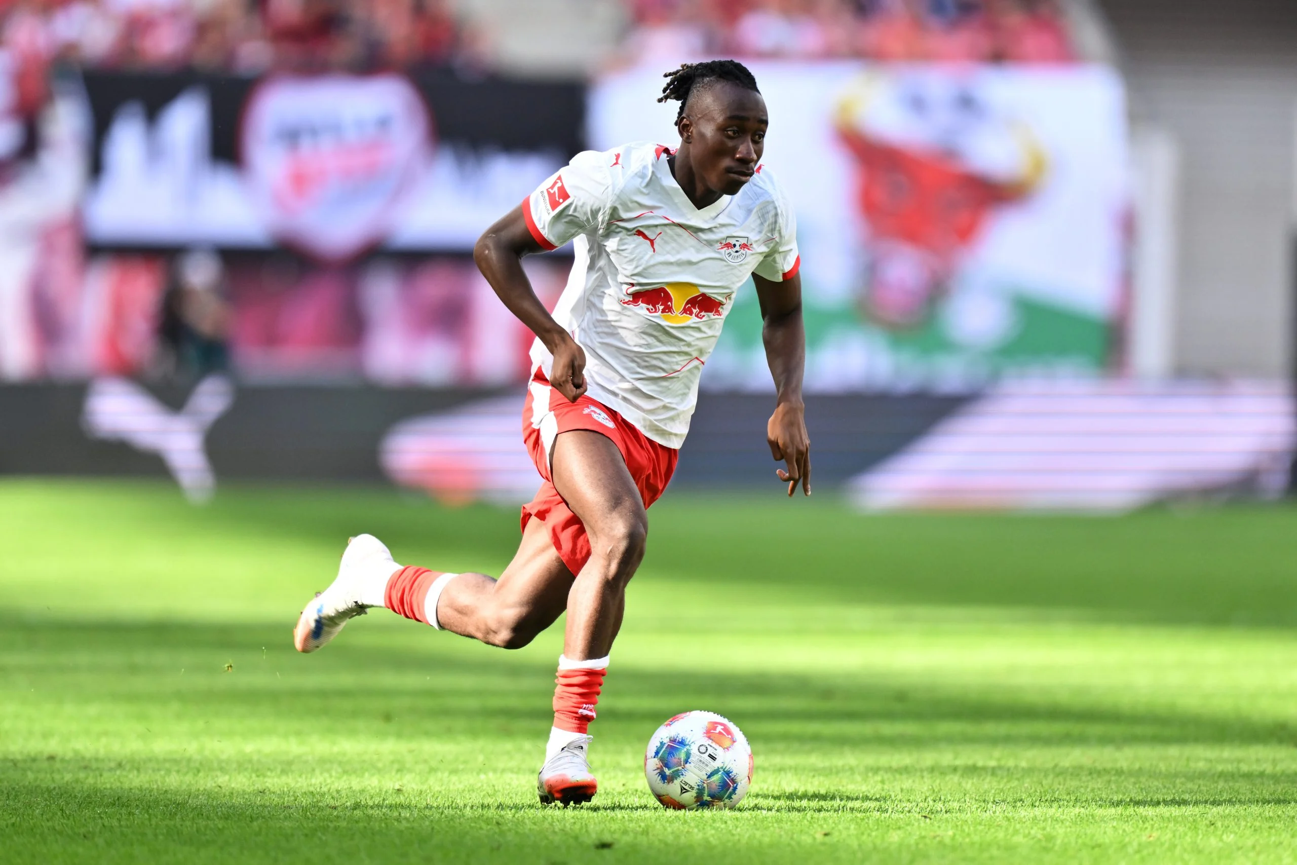 RB Leipzig Tetap di Belakang: Diomande Tidak Dijual, Ashton Jeanty dan Bijan Robinson Bersinar