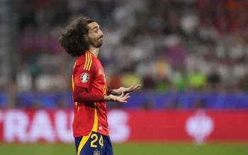 Spanyol Tampil Dominan, Marc Cucurella Jadi Pemain Kunci