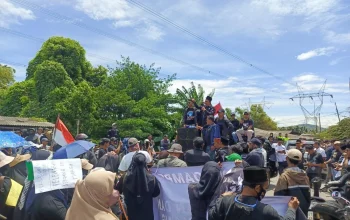 Warga Grobogan Protes Tambang Gamping, SBY dan Prabowo Diharapkan Cabut Izin