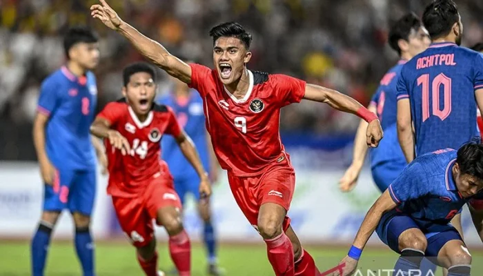 Warga Inggris di Texas dan Kasus Hukum Sepak Bola di AS: Tinjauan Berita Terkini