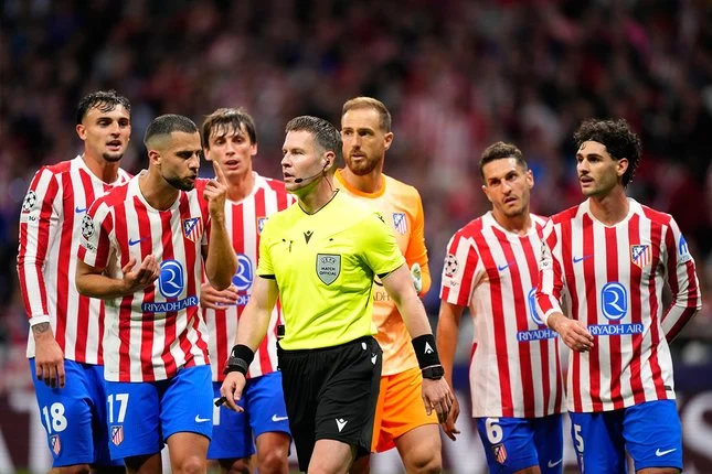 Atletico Madrid Menghadapi Kontroversi Wasit dan Persiapan Musim Baru