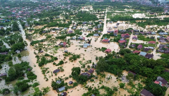Banjir Padang: Ancaman Perubahan Iklim yang Mengancam Ketahanan Pembangunan