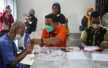 Bantuan Langsung Tunai: Membantu Masyarakat atau Sarana Korupsi?