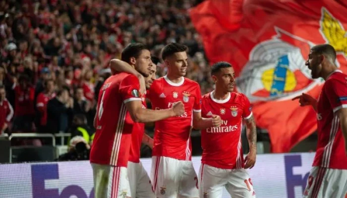 Benfica Menghadapi Tantangan Berat di Liga Europa dan Liga Portugal