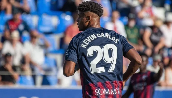 Cagliari Resmi Mengakuisisi Kevin Carlos dari Nice