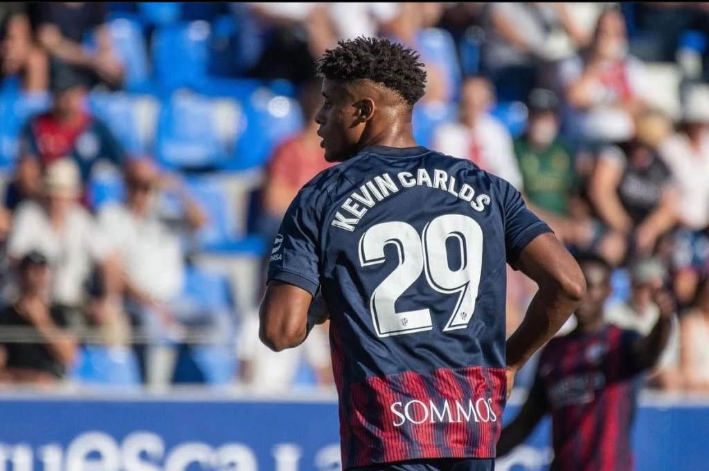 Cagliari Resmi Mengakuisisi Kevin Carlos dari Nice