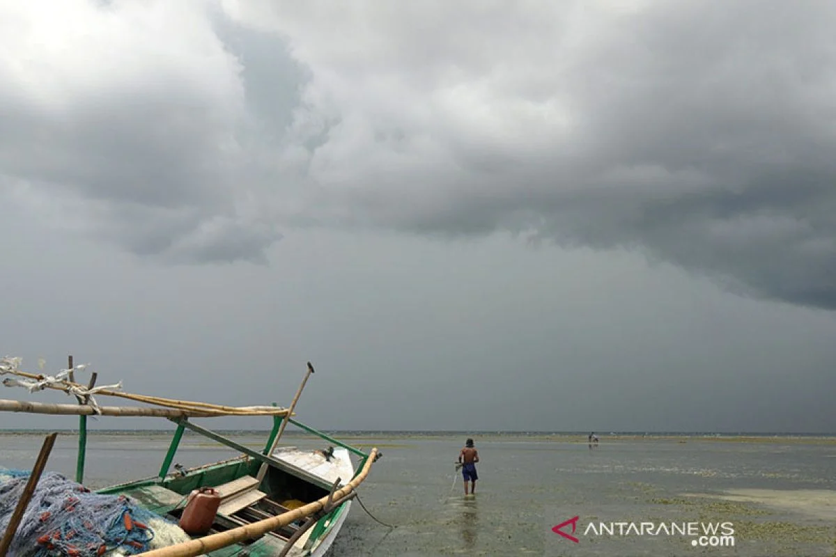 Cuaca di Pangkal Pinang dan Sekitarnya: Hujan dan Berawan Tebal