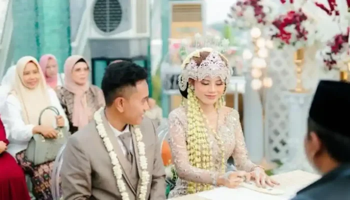 Dea Annisa Berbagi Alasan Berhijab Setelah Menikah, Pilih Konsep Pernikahan Intimate