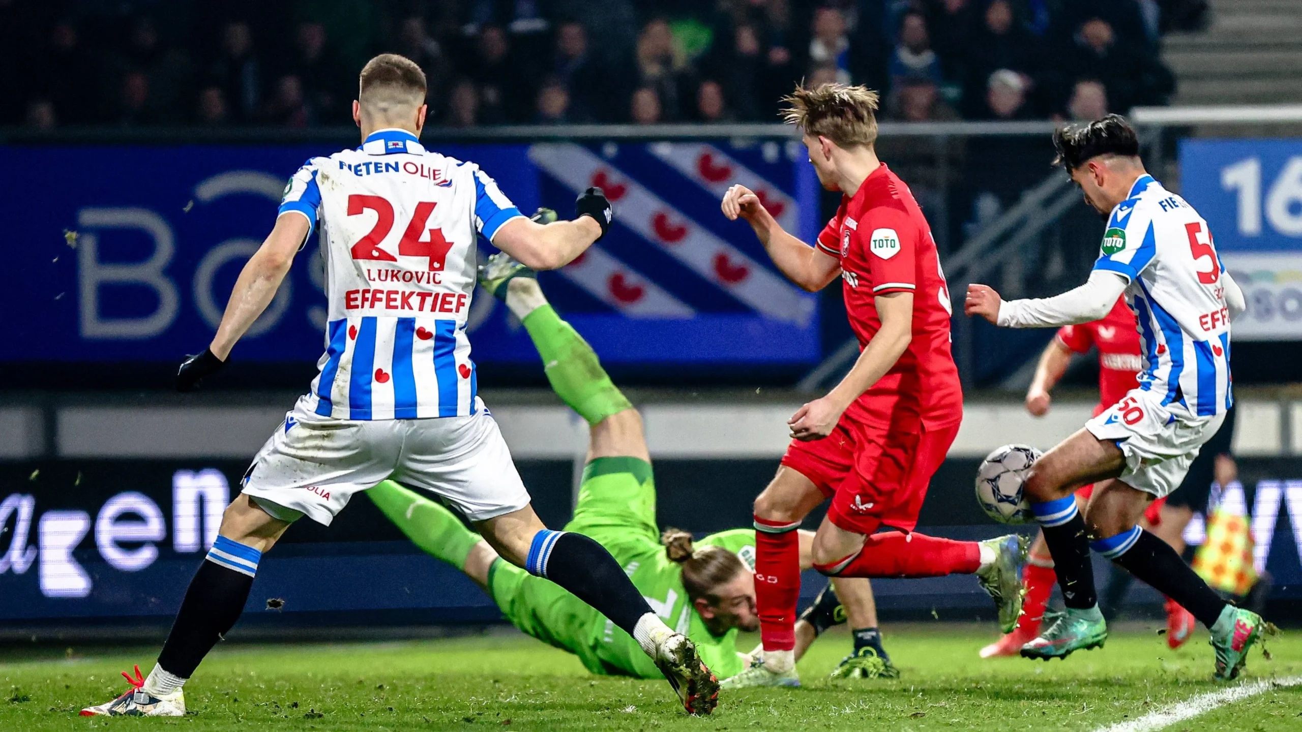 FC Twente Menghadapi Tantangan Besar Setelah Kalah dari Heerenveen