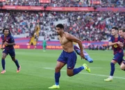 Hansi Flick dan Strategi Baru Barcelona: Dari Ronald Araujo hingga Rodri
