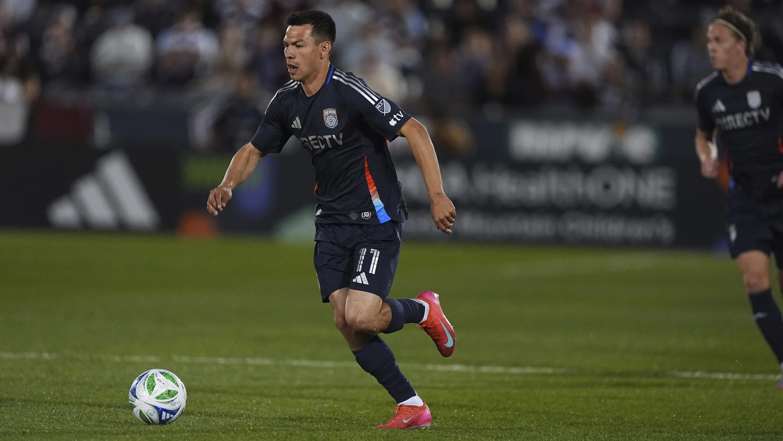 Hirving Lozano Debut untuk LA Galaxy, Namun Timnya Tidak Berhasil Mengalahkan Houston Dynamo