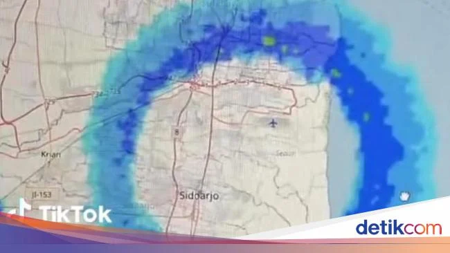 Hujan Tiba-tiba Mengguyur Surabaya dan Sidoarjo di Tengah Kemarau, Ini Penjelasan BMKG
