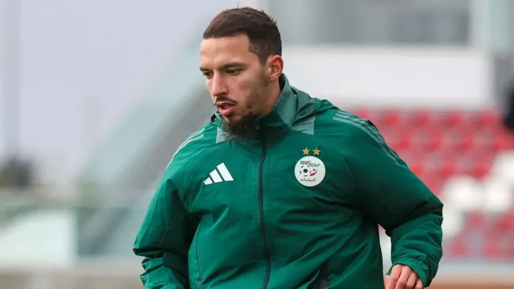 Ismaël Bennacer: Bintang Sepak Bola yang Mengharumkan Nama Algeria di Kancah Internasional