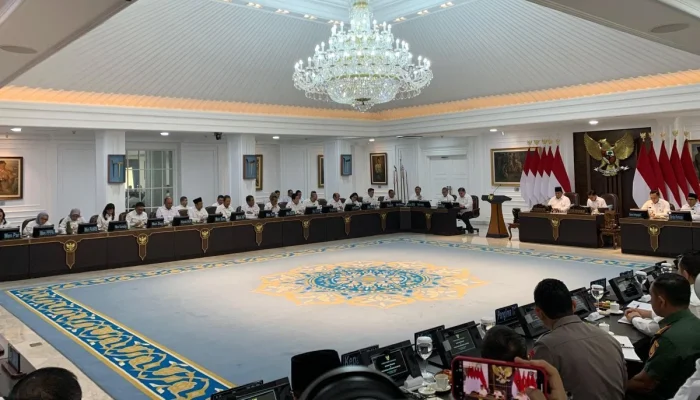 Kabinet Bayangan: Pengawal Kinerja Pemerintahan Prabowo Subianto