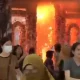 Kebakaran Hebat Melanda Nipah Mall Makassar, Pengunjung Berhamburan