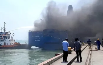Kebakaran Kapal Motor Penyeberangan Mutiara Sentosa 2, 5 Penumpang Meninggal