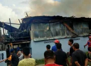 Kebakaran Melanda Mal Nipah Makassar, Dua Orang Mengalami Sesak Napas