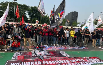 Koalisi Besar Buruh Desak Pemerintah Cabut 3 PP Omnibus Law untuk Lindungi Pekerja