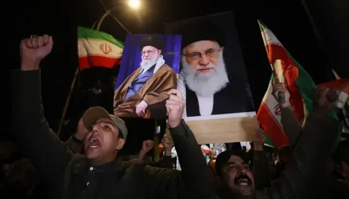 Kurdi Iran Menentang Kekuasaan Ayatollah: Menguak Sejarah dan Konflik Terbaru