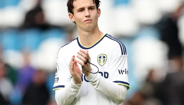 Leeds United FC: Antisipasi Masa Depan Brenden Aaronson dan Prestasi di Pre-Season