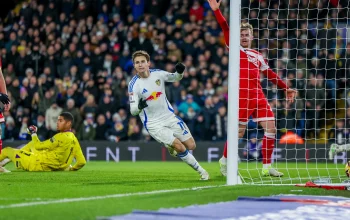 Leeds United Menang Tipis Atas Sunderland 1-0, Brenden Aaronson Absen