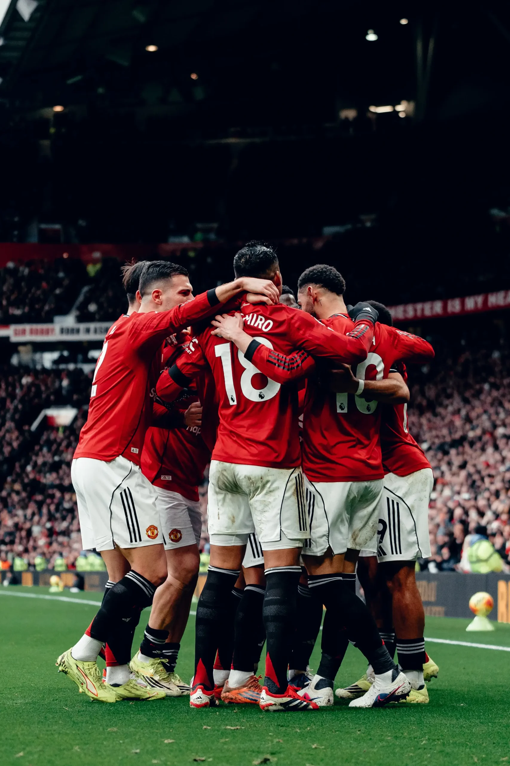 Manchester United Tampil Baik, Michael Carrick Puas dengan Pemain-Pemainnya