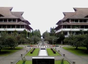 Mengenal Institut Teknologi Bandung: Kisah Masa Lalu hingga Masa Kini