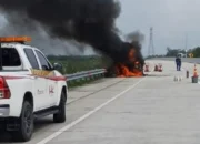 Mobil Listrik BYD Seal Terbakar di Tol Cikampek, Diduga Korsleting