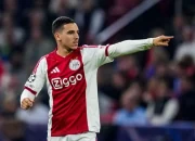 Oscar Gloukh: Bintang Baru Ajax yang Menjanjikan