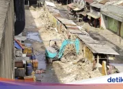 Pasar Cisalak Depok Dalam Penataan: Ratusan Lapak Ilegal Dibongkar