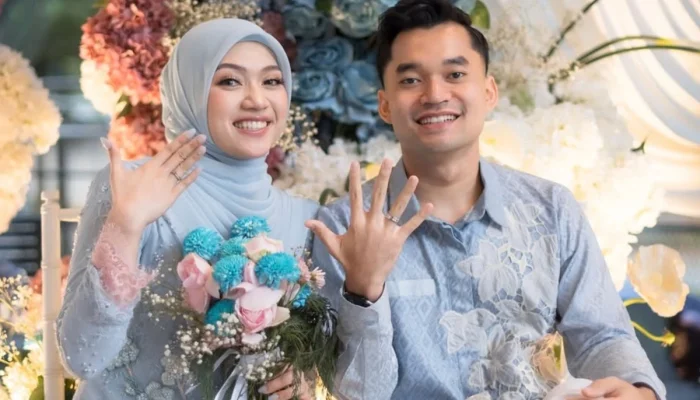 Pebulu Tangkis Indonesia Leo Rolly Carnando dan Indah Cahya Resmi Menikah di Mekkah