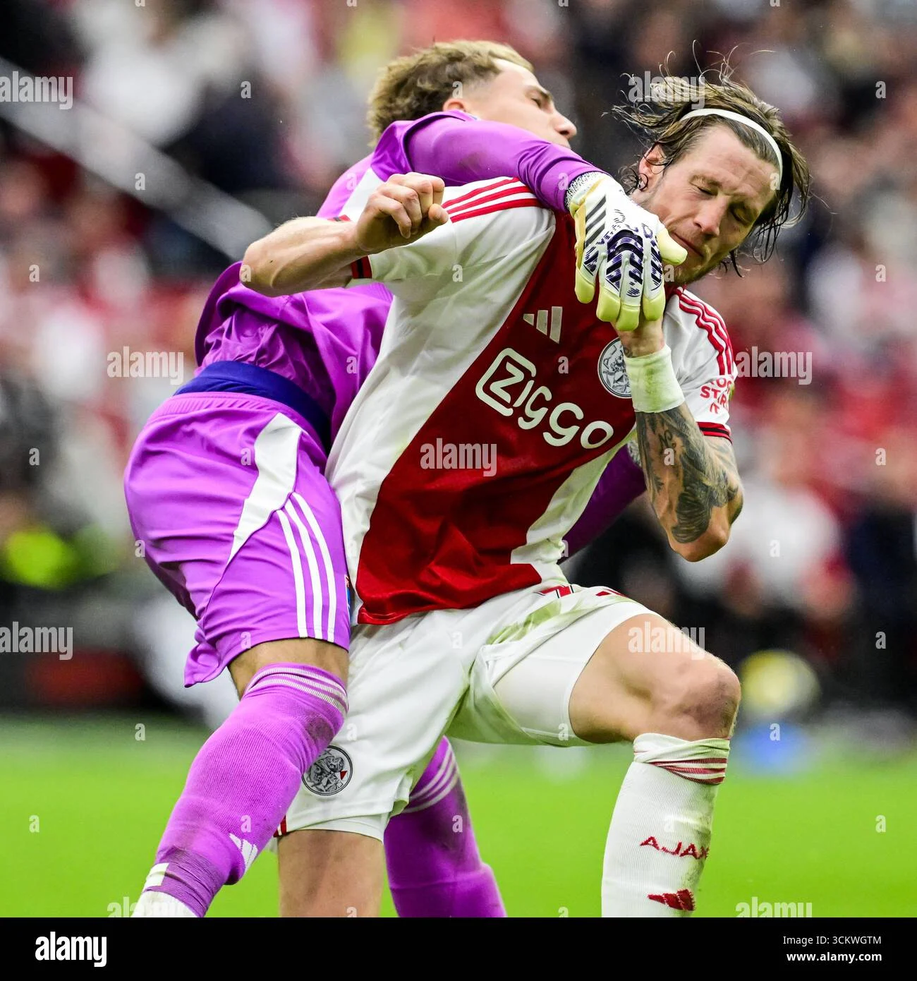 Pec Zwolle vs Ajax: Pertarungan Sengit di Eredivisie