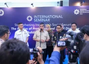 Pemerintah Perkenalkan Jaminan Sosial Bagi Pekerja Informal Sektor Persampahan